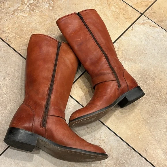 Dingo Women’s Zipper Up Leather Tall Boots size 8 - Picture 2 of 16